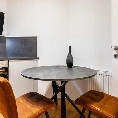 Trendy Apt With - Smart Tv, Coffee Machine In Meidling Vienne Extérieur photo