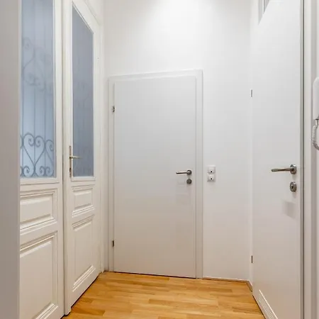 Trendy Apt With - Smart Tv, Coffee Machine In Meidling Vienne Extérieur photo