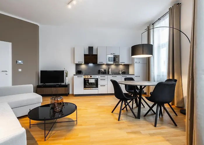 Trendy Apt With - Smart Tv, Coffee Machine In Meidling